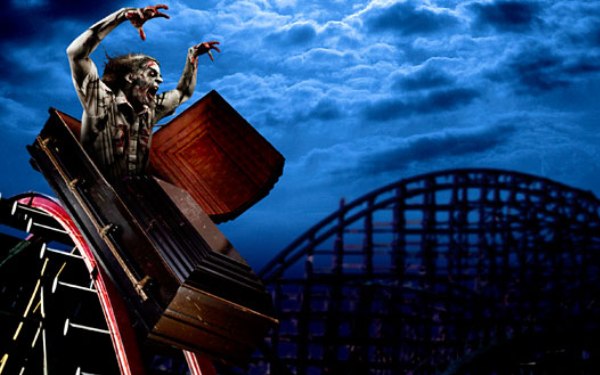 Six Flags Magic Mountain unveils Fright Fest 2015 mazes